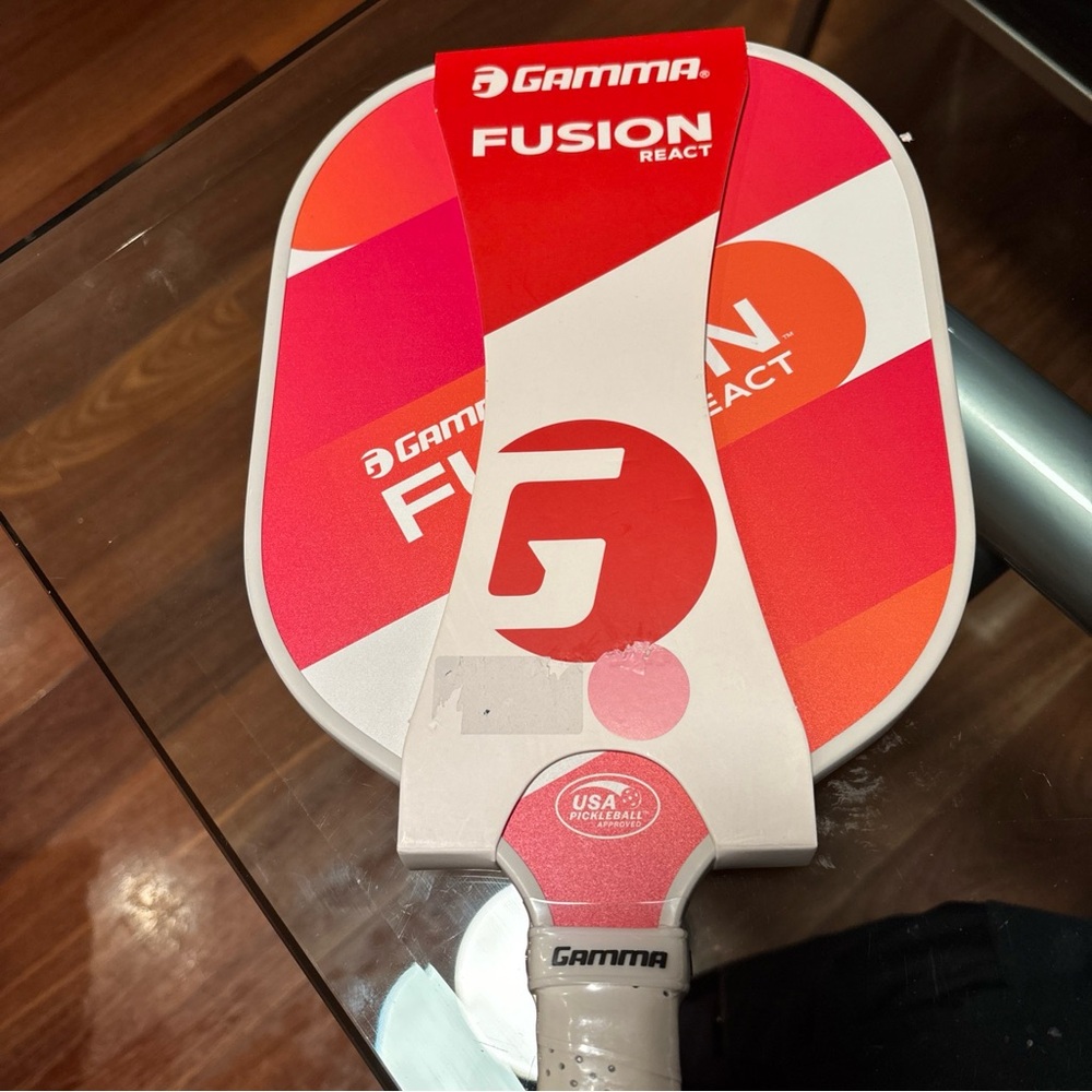 Gamma Fusion React Pickleball Paddle - Picture 7 of 9